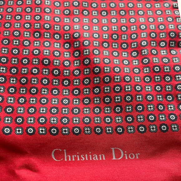 Christian Dior Scarf - Picture 1 of 5